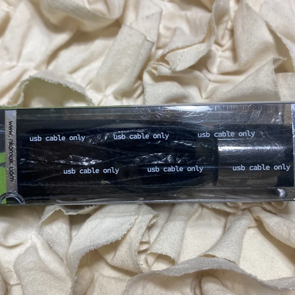 Purse Tassels Ring Data USB cable! Great and convenient item!Brand New Black
